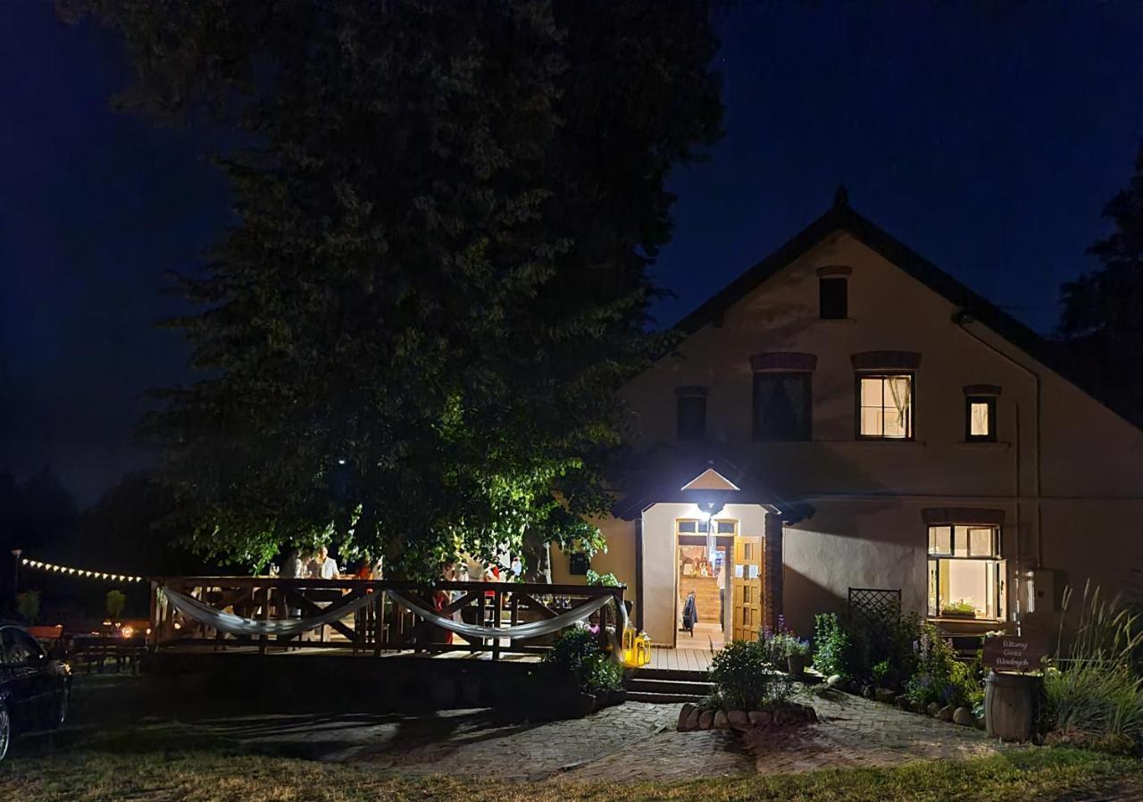 Swojski Gosciniec Prazmowo ภายนอก รูปภาพ